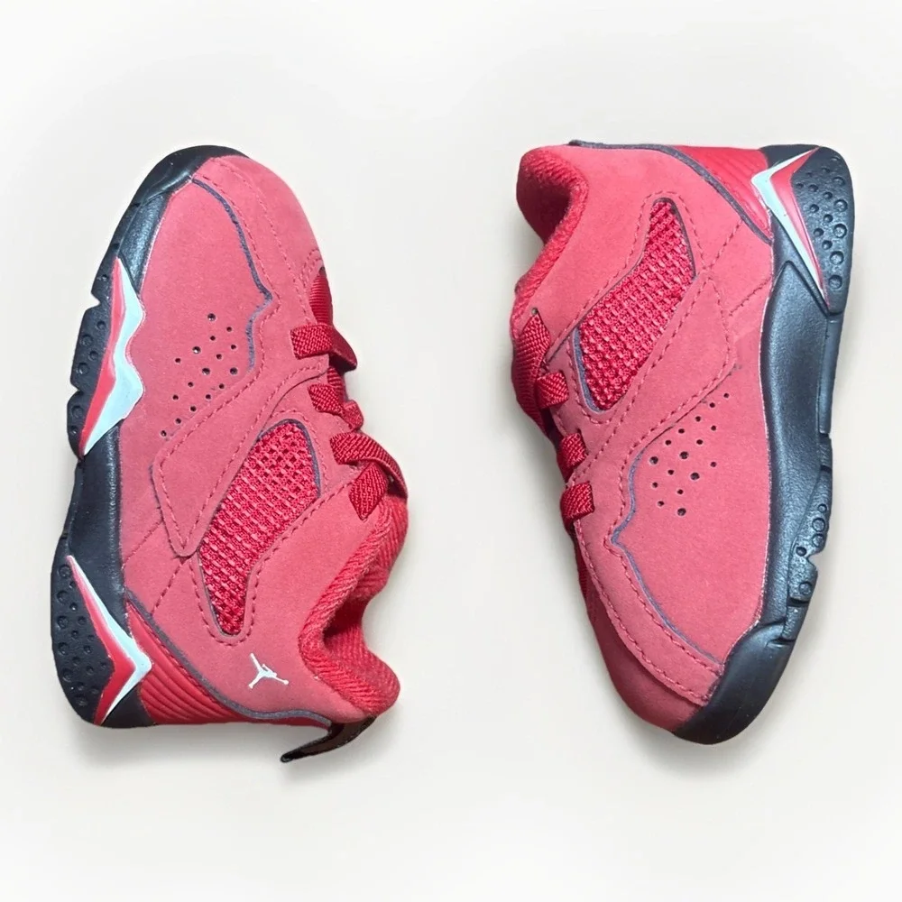 Nike *new* toddler